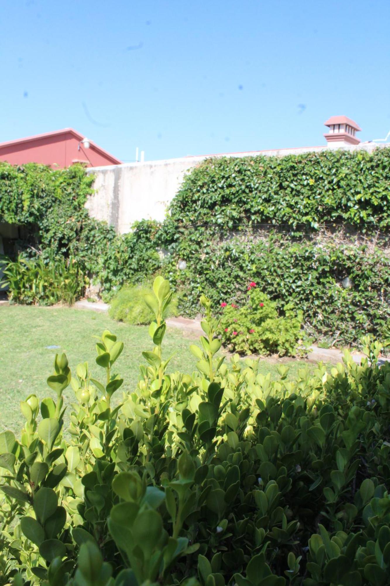 Oasis I Las Moras Con Cochera Y Jardin ลารีโอคา ภายนอก รูปภาพ