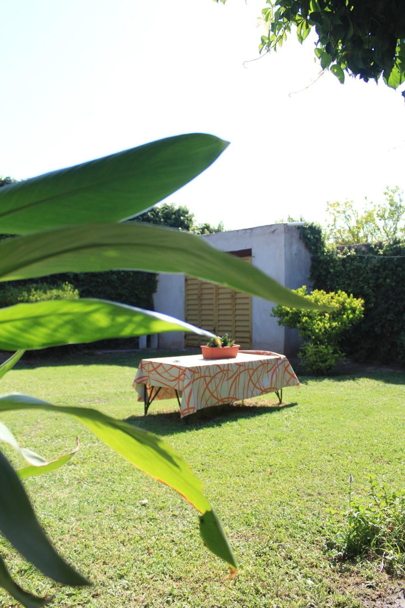 Oasis I Las Moras Con Cochera Y Jardin ลารีโอคา ภายนอก รูปภาพ